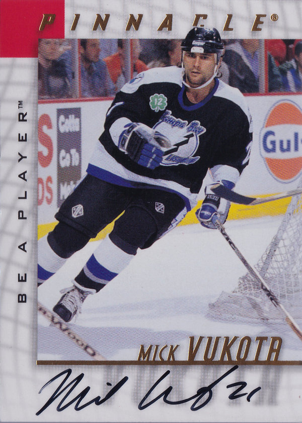 1997-98 Be A Player Autographs #56 Mick Vukota Lightning!